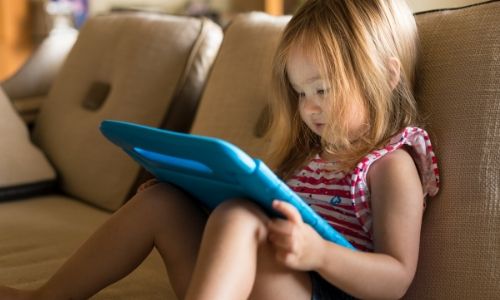 Online Resources To Help Your Little One Have Fun & Keep Learning iPad
